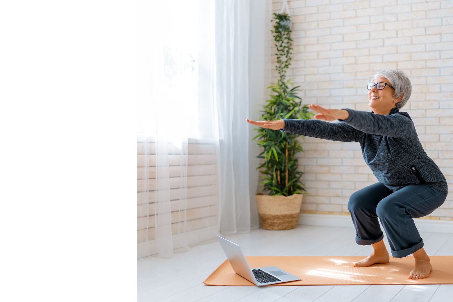 woman squat exercise